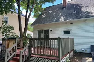 721 Blossom St, Fitchburg, MA 01420 - Photo 4