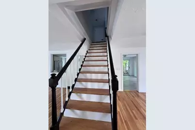 721 Blossom St, Fitchburg, MA 01420 - Photo 16