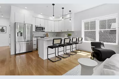 87 Madison Ave #3, Everett, MA 02149 - Photo 1