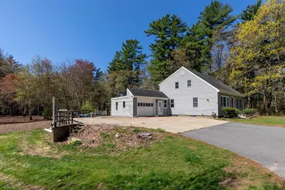 52 Clear Pond Rd, Lakeville, MA 02347 - Photo 2