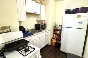 28 Prescott St, Leominster, MA 01453 - Photo 18