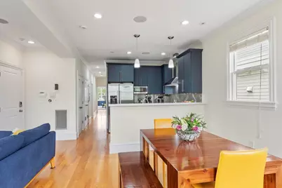 15 Howell St #3, Boston, MA 02125 - Photo 4