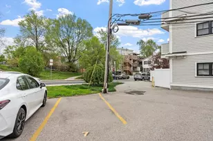 15 Howell St, Boston, MA 02125 - Photo 22