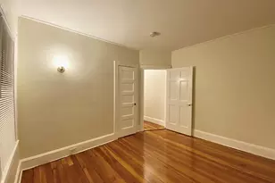 132 Oxford St, Cambridge, MA 02140 - Photo 2