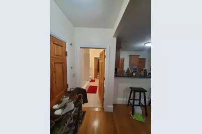 185 Beacon St #2, Somerville, MA 02143 - Photo 2