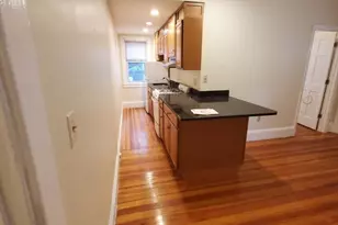 132 5 Oxford St, Cambridge, MA 02140 - Photo 4