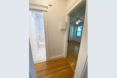 122 Riverway #4, Boston, MA 02215 - Photo 8