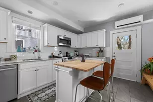 10 Crandall St, Boston, MA 02131 - Photo 14