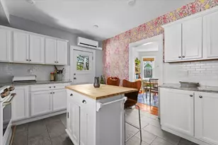 10 Crandall St, Boston, MA 02131 - Photo 16