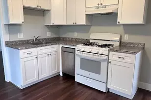 27 McKenn St, Waltham, MA 02453 - Photo 10