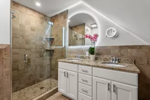 1469 Centre St, Newton, MA 02461 - Photo 22