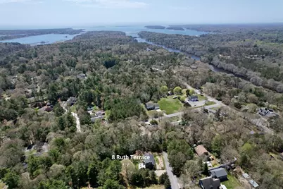 8 Ruth Ter, Falmouth, MA 02536 - Photo 4