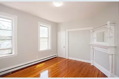 147 Columbia St #2L, Cambridge, MA 02139 - Photo 2