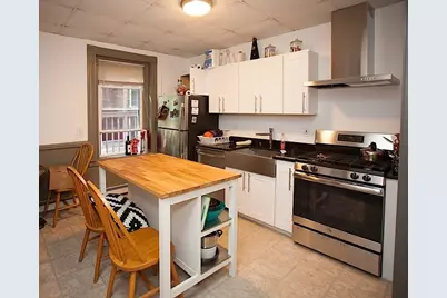 147 Columbia St #2L, Cambridge, MA 02139 - Photo 1