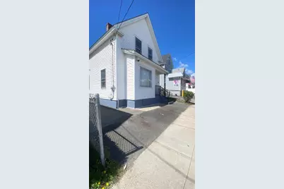 75 Plain St, Lowell, MA 01851 - Photo 4