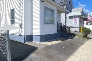 75 Plain St, Lowell, MA 01851 - Photo 4