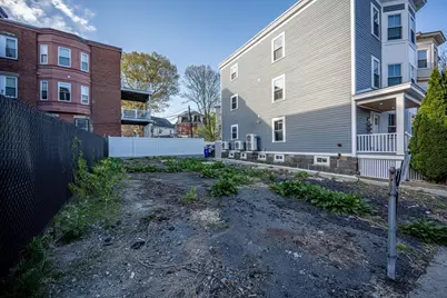 6 Brookside Ave, Boston, MA 02130 - Photo 4