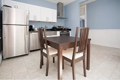 147 Columbia #3L, Cambridge, MA 02139 - Photo 2