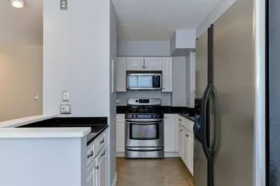 676 Huron Ave #4, Cambridge, MA 02138 - Photo 8