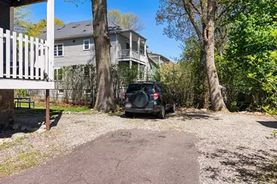 34 Catherine St #6, Boston, MA 02131 - Photo 20