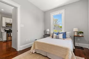 34 Catherine St, Boston, MA 02131 - Photo 14