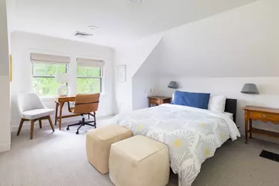95 Babcock St, Brookline, MA 02446 - Photo 16