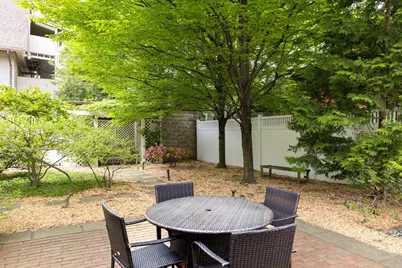 95 Babcock St, Brookline, MA 02446 - Photo 18