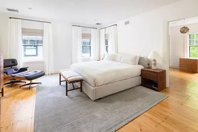 95 Babcock St, Brookline, MA 02446 - Photo 12