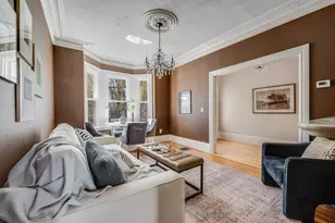 582 E 7th St, Boston, MA 02127 - Photo 8