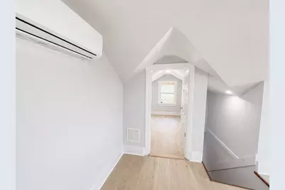 9 Winthrop, Worcester, MA 01604 - Photo 20