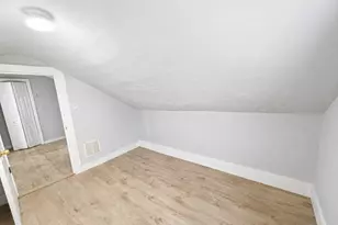 9 Winthrop, Worcester, MA 01604 - Photo 12