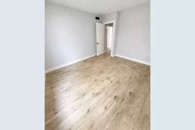 9 Winthrop, Worcester, MA 01604 - Photo 4