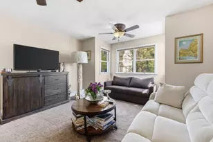 37 Lewis St, Everett, MA 02149 - Photo 4