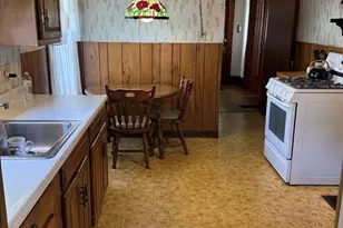 128 Silver St, Greenfield, MA 01301 - Photo 16
