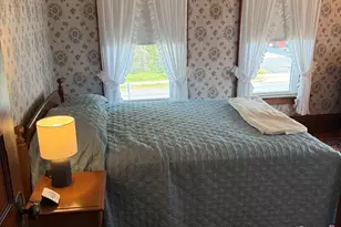 128 Silver St, Greenfield, MA 01301 - Photo 24