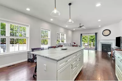 122 Milton St #122, Dedham, MA 02026 - Photo 6