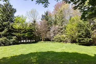 401 Heath St, Brookline, MA 02467 - Photo 24