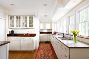 401 Heath St, Brookline, MA 02467 - Photo 10