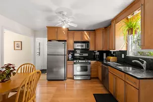 25 Alden Pl, Newton, MA 02465 - Photo 4