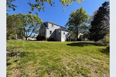 73 Sunrise Dr, Weymouth, MA 02191 - Photo 2