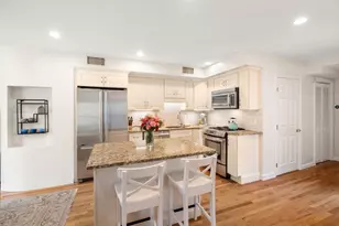 314 W Fourth St, Boston, MA 02127 - Photo 2