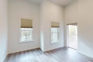 320 Middlesex Ave, Medford, MA 02155 - Photo 8
