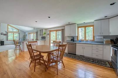 1044 Plymouth Street, East Bridgewater, MA 02333 - Photo 18