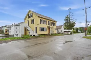 3 Chestnut St, Dudley, MA 01571 - Photo 1