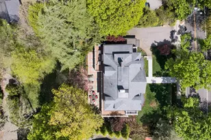 50 Sumner Rd, Brookline, MA 02445 - Photo 32
