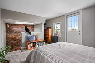 1 Goodwin Pl, Boston, MA 02114 - Photo 10