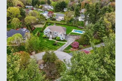 8 Hitchcock Farm Rd, Andover, MA 01810 - Photo 2