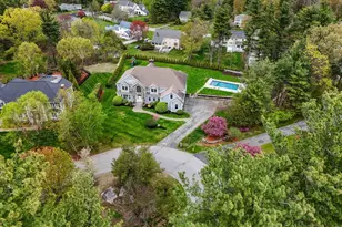 8 Hitchcock Farm Rd, Andover, MA 01810 - Photo 2