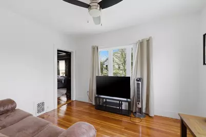 126 Summer St, Somerville, MA 02143 - Photo 12