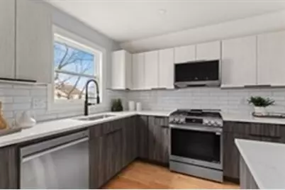 1 Rockingham Ave #1, Malden, MA 02148 - Photo 2